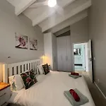 Sunset Starfish Apartment